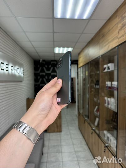 iPhone 11 Pro, 64 ГБ