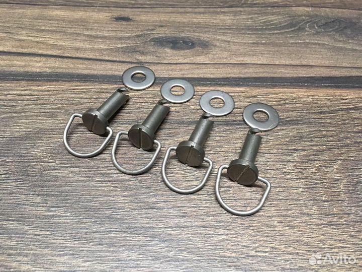 Болты крепежа кофров Harley Davidson