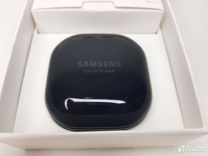 Беспроводные наушники samsung buds live