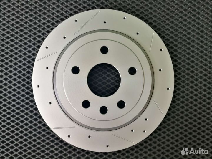 Усиленный тормозной диск Grand Cherokee WK2 Задний