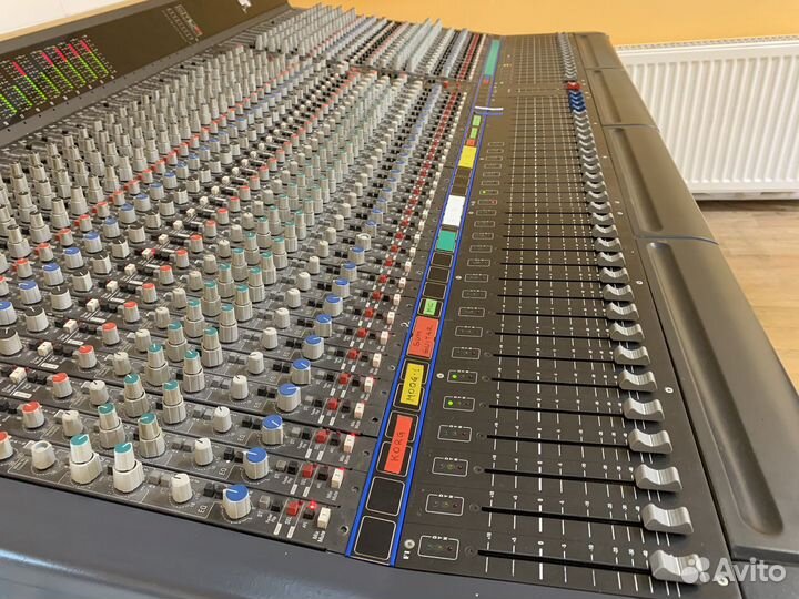 Студийный пульт amek BIG 44