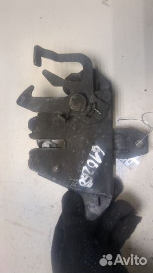 Замок капота Mitsubishi Space Star