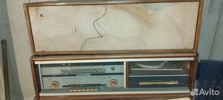 Радиола эстония 4