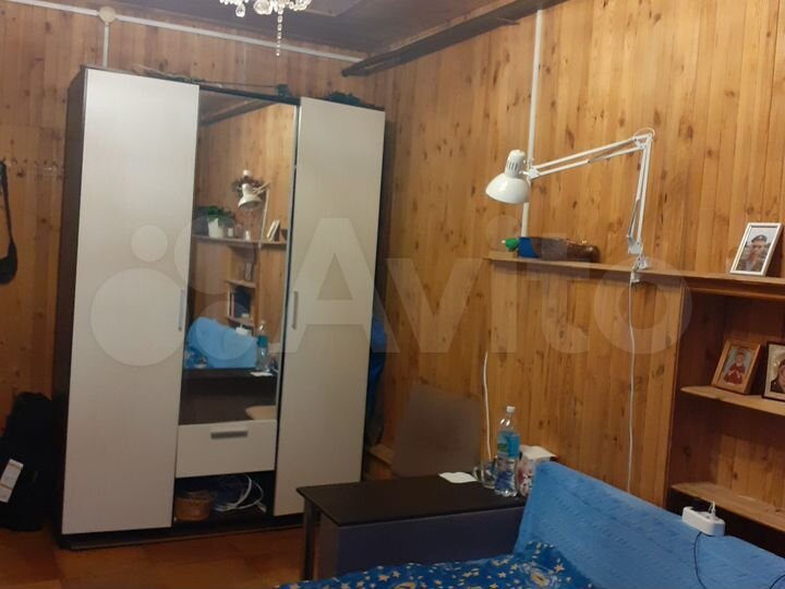 Комната 18 м² в 2-к., 1/2 эт.