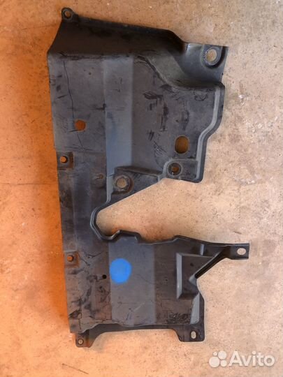 Защита днища левая Lехus rх450h