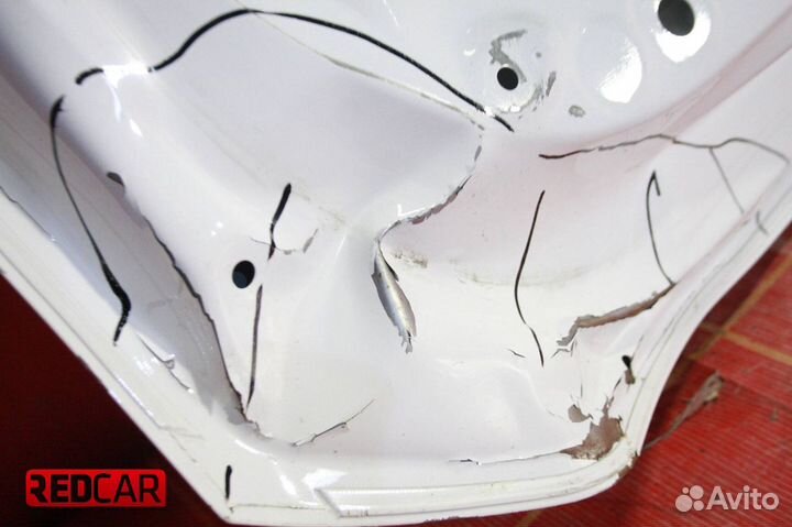 Крышка багажника под камеру и электропривод Toyota