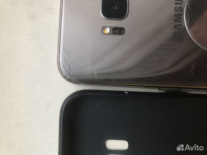 Samsung Galaxy S8+, 4/64 ГБ