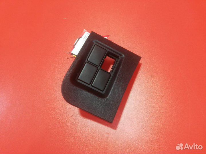 Накладка торпедо Toyota Land Cruiser Prado KDJ150