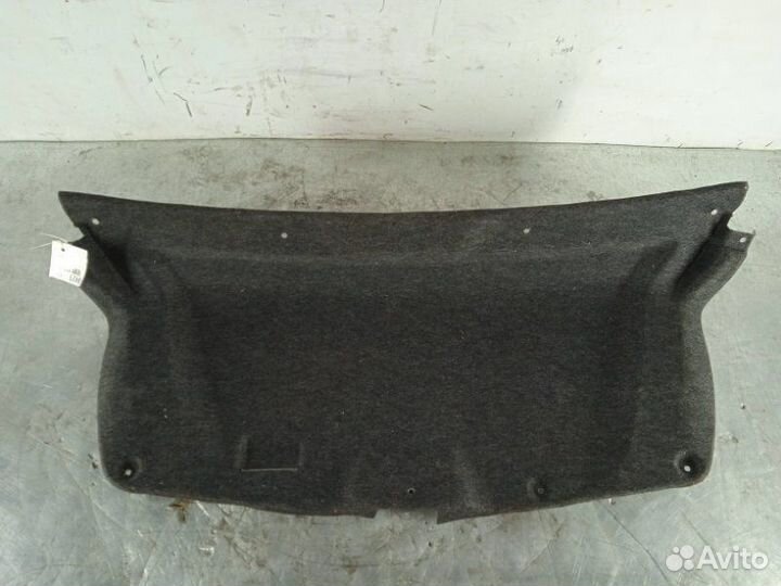 Обшивка крышки багажника Honda Civic 8 4D