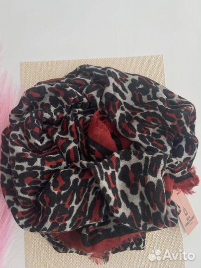 Палантин шерсть новый