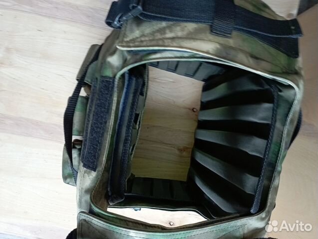 Бронежилет с плитами