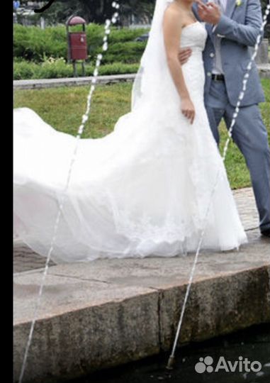 Свадебное платье