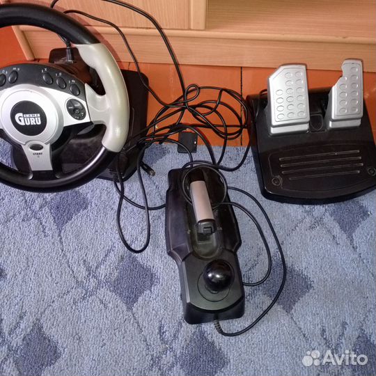 Игровой руль с педалями для пк