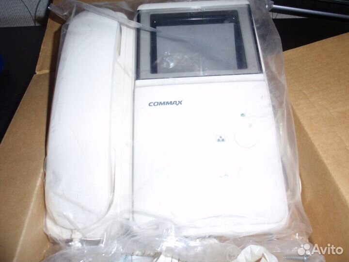 Видеодомофон Commax DPV -4 MTN на запчасти