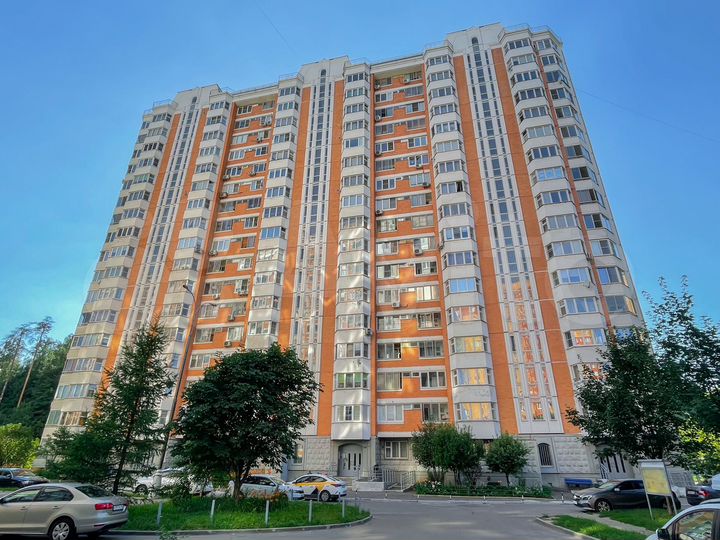 2-к. квартира, 60,2 м², 2/17 эт.