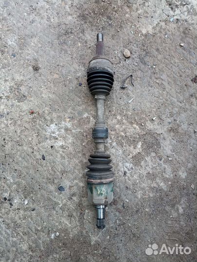 Привод левый lancer 9 1.6