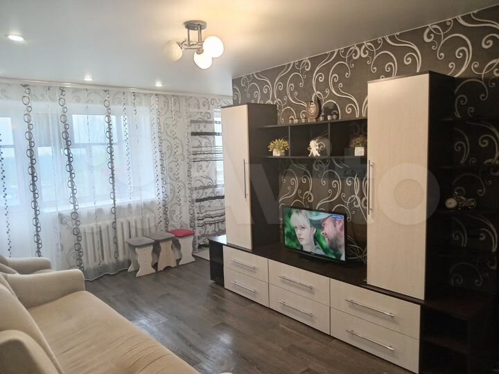 3-к. квартира, 55 м², 5/5 эт.
