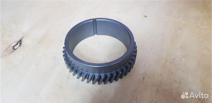 Шестерня коленвала грм isuzu NPR75 NQR75 NQR90