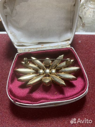 Брошь чехия яблонекс винтаж