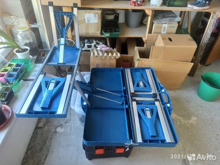 Стол складной со скамейками в чемодане новый