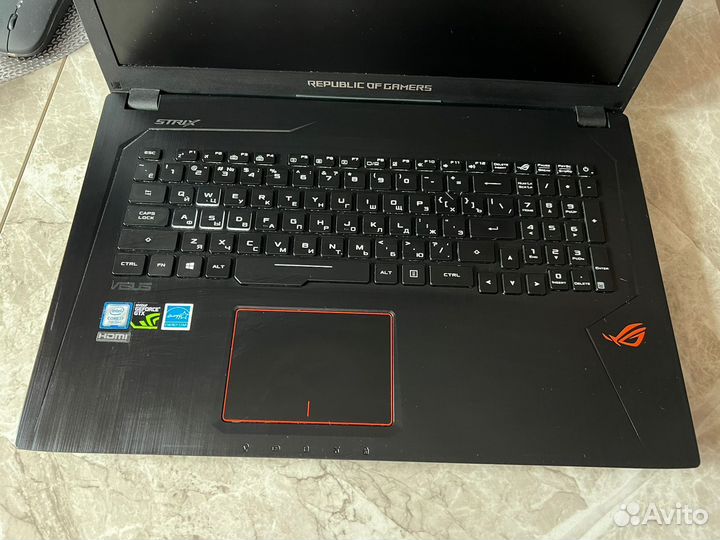 Asus rog strix GL753V игровой ноутбук