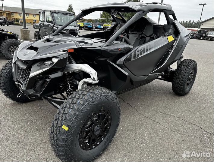 BRP CanAm maverick R X RS 2024