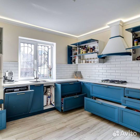 Кухонный гарнитур (кухня на заказ)