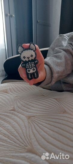 Амигуруми из бисера котик скелет