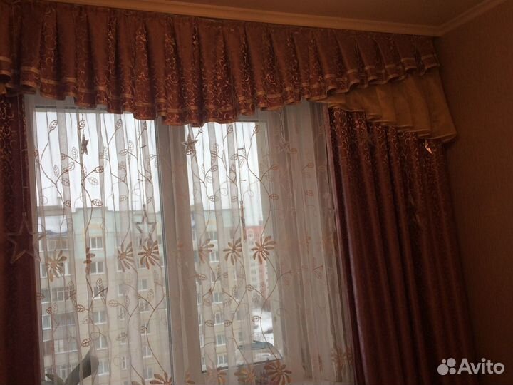 Ламбрекен, шторы и покрывало