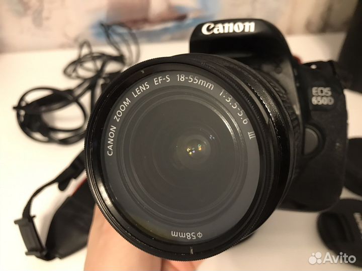 Зеркальный фотоаппарат Canon 650d