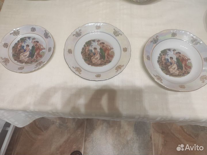 Часть столового сервиза Мадонна, Kahla, ГДР