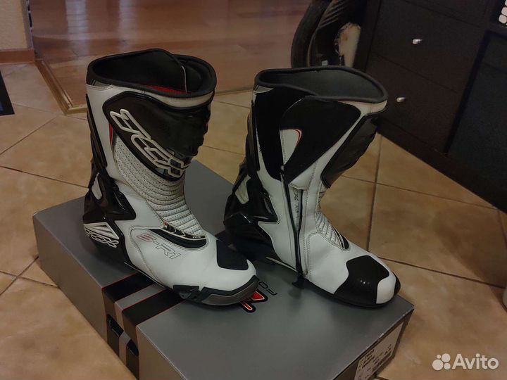 Мотоботы город-трек TCX S-R1