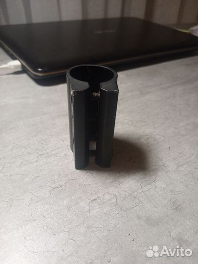 Зажим на трюковой самоката,4 болта, CL-004-black