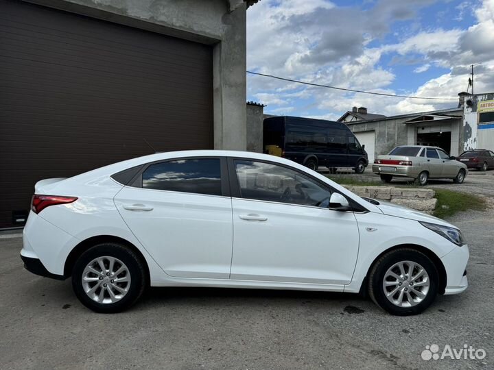 Hyundai Solaris 1.6 AT, 2021, 85 000 км