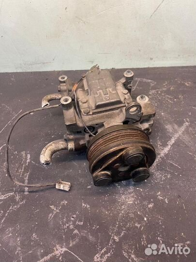 Компрессор кондиционера Mazda 3 bk 2.0