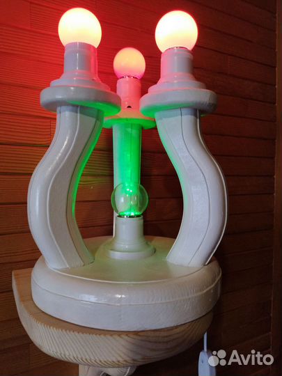 Подсвечник со светодиодными лампочками