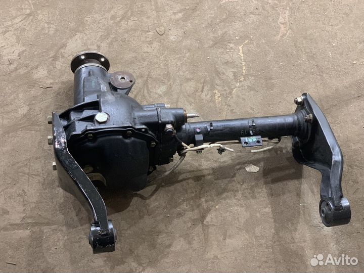 Передний редуктор Mitsubishi Pajero Sport 3