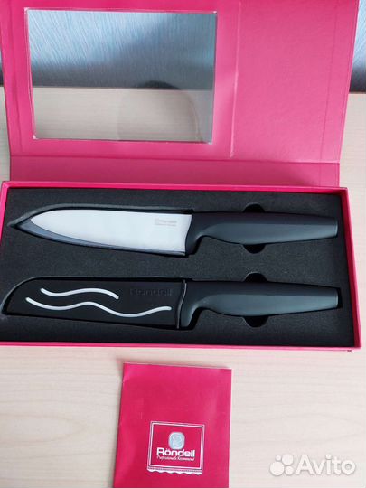 Набор новых керамических ножей 