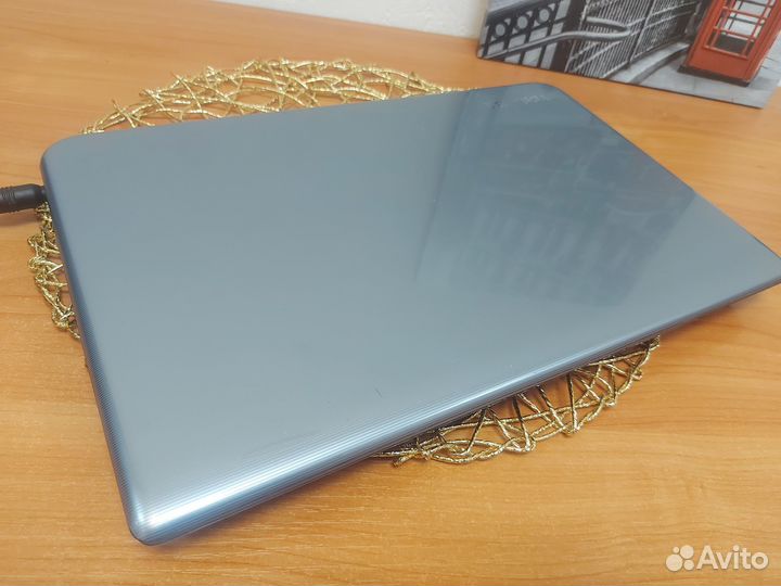 Мощный ноутбук Toshiba для игр работы и учёбы