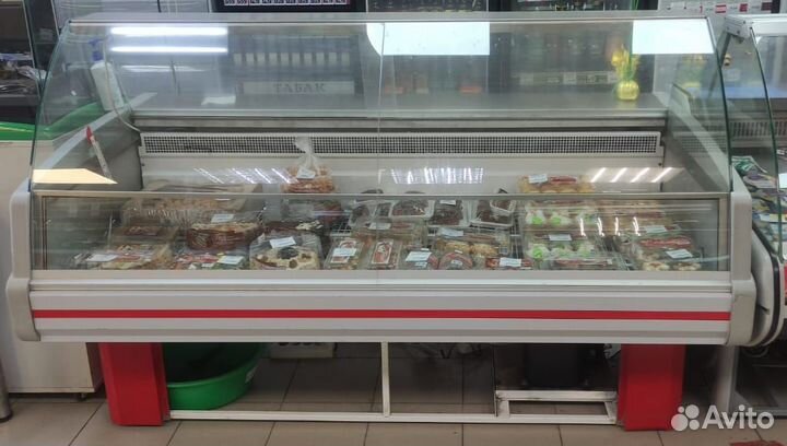 Холодильная витрина бу