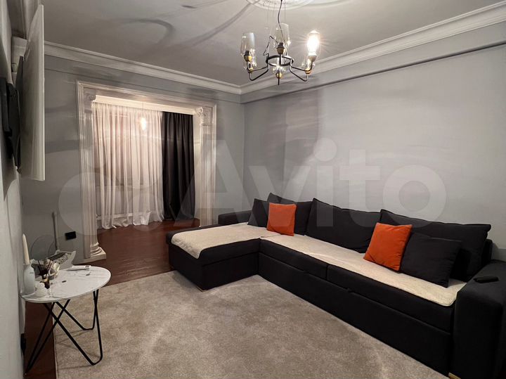2-к. квартира, 50 м², 5/5 эт.
