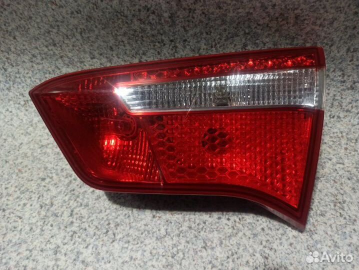 Фонарь внутренний задний правый Kia Rio 3 2011
