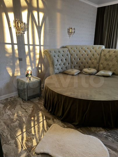 3-к. квартира, 121 м², 16/17 эт.