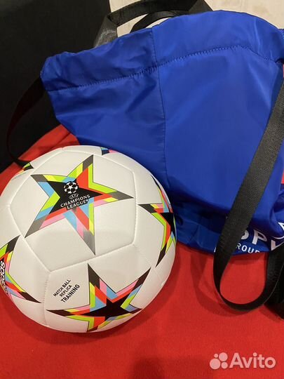 Футбольный мяч adidas лига чемпионов 2022