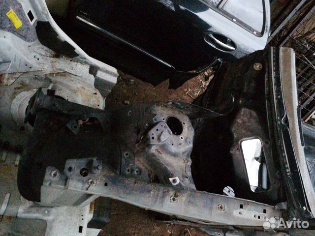 Лонжерон mercedes 211