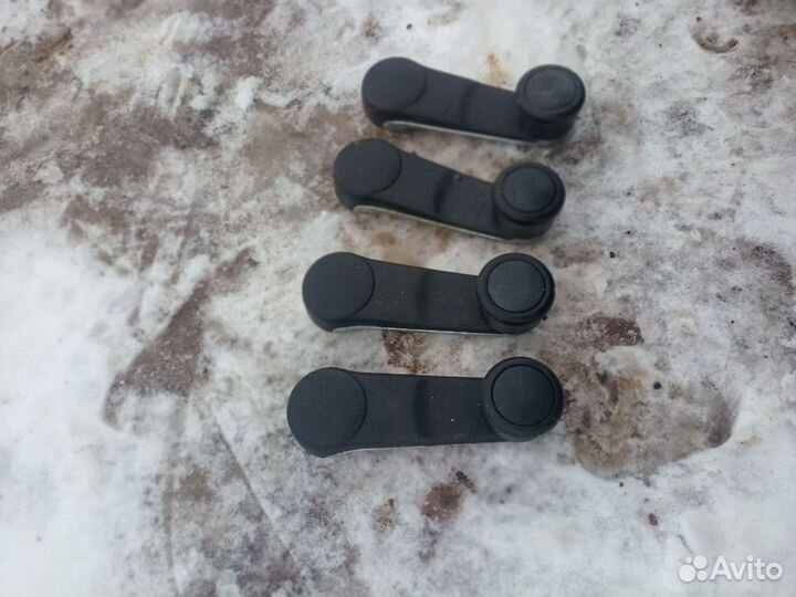 Ручка стеклоподъемника Audi 80 B3