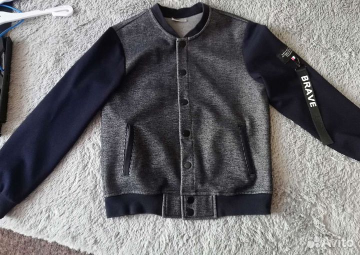 Бомбер для мальчика 140