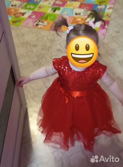 Платье для девочки нарядное