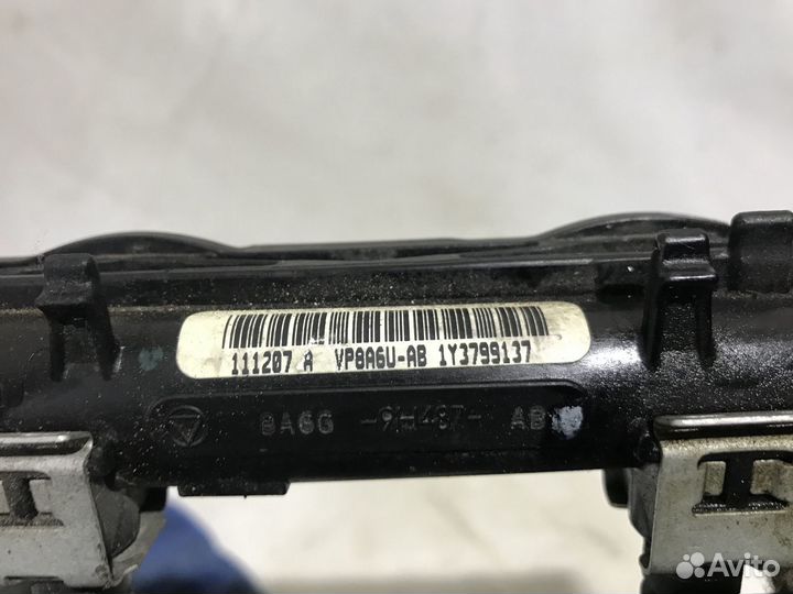 Топливная рампа Ford Focus 3 1.6 л 125 л.с. pnda