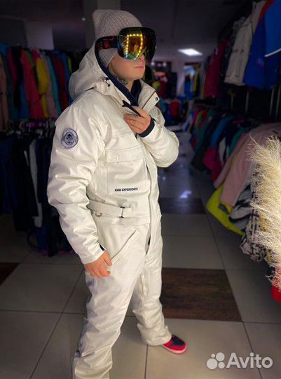 Комбинезон горнолыжный